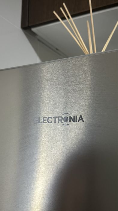 Frigorífico ELECTRONIA