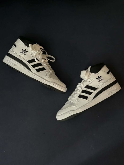 adidas forum mid