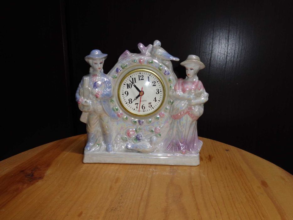 Relógio de Porcelana