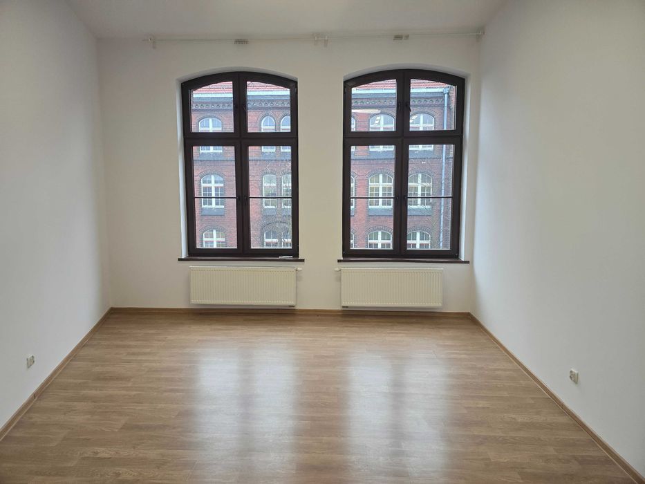 Lokal biurowy 22,45 m2 bez prowizji pośrednika