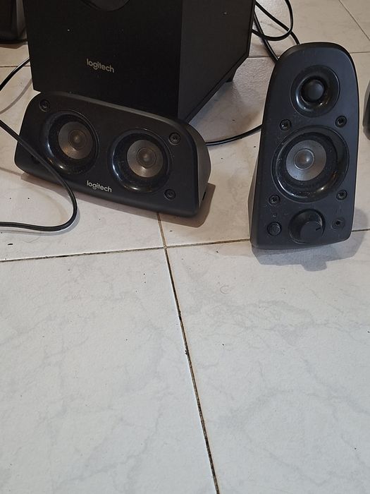 Colunas para pc logitech 5.1