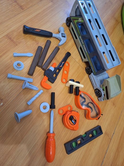 Машинка,инструменты