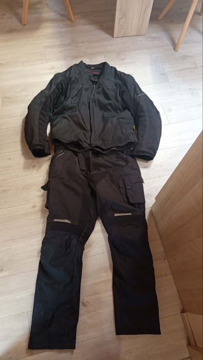 Kombinezon motocyklowy