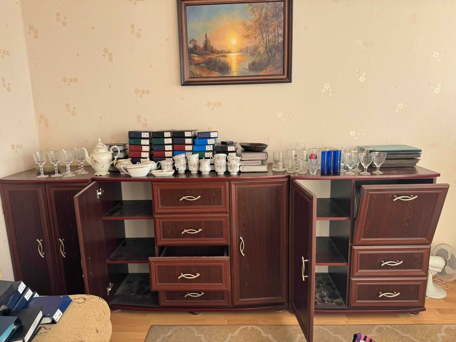 Komoda z barkiem + ława podnoszona