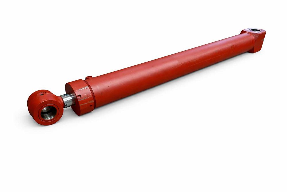 Siłownik przód Ostrówek K-162, krótszy.