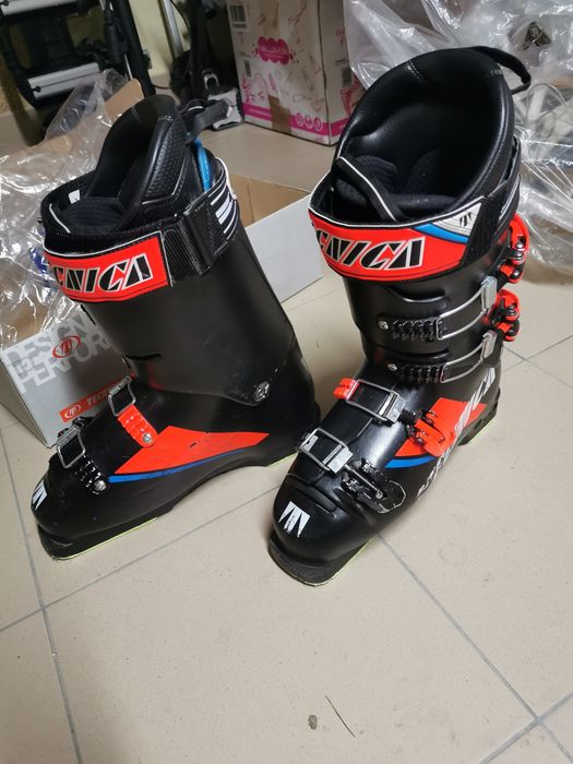 Buty Tecnica 130 rozm 28 cm/ 9