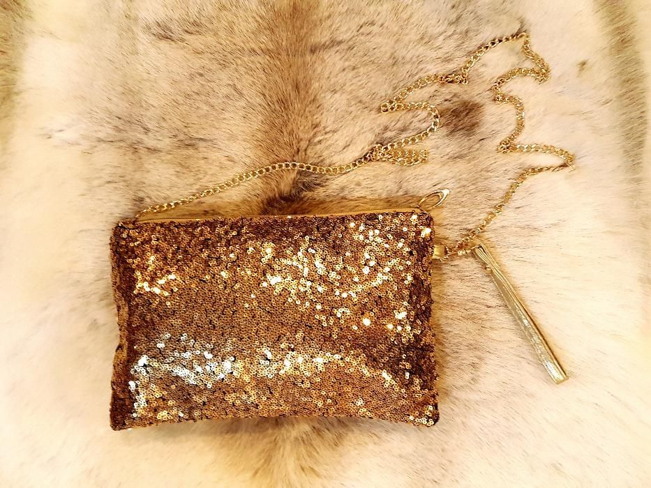 Złota cekinowa torebka na łańcuszku Nowa