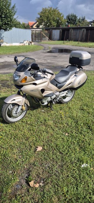 Honda Deauville 650NTV niski przebieg.22 tyś