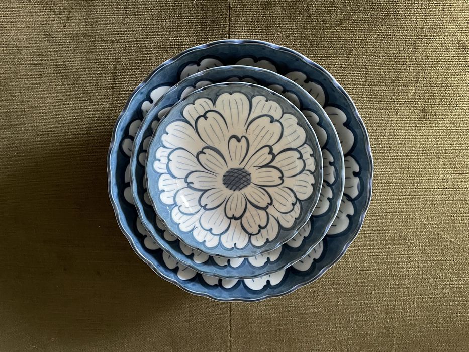 Conjunto de 3 taças / saladeiras em louça