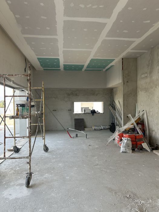 Gestão de obra direta64683975307394122