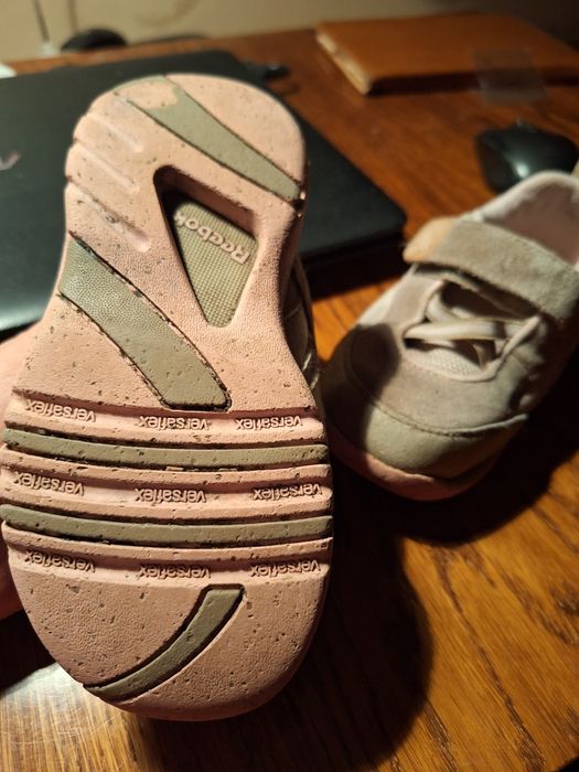 Кроссовки Reebok детские, широкие