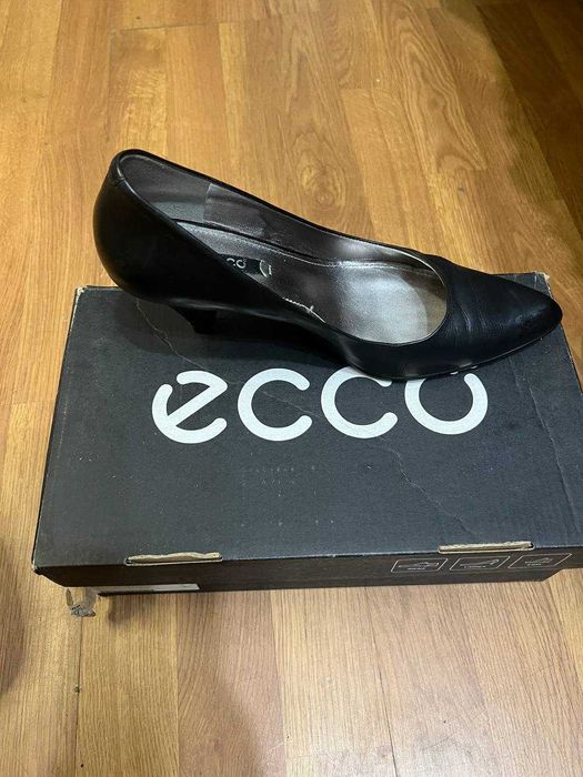 Туфлі ecco натуральна шкіра