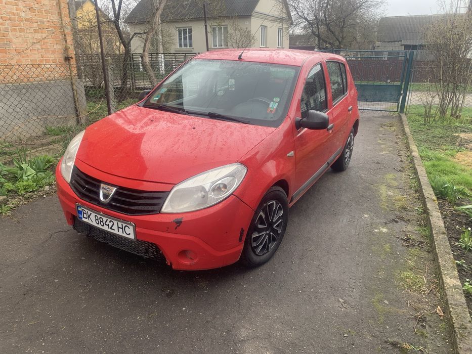 Дація Сандеро 2009р 1,5 к9к дизель механіка 203 тис пробігу 2950$ 0963542623