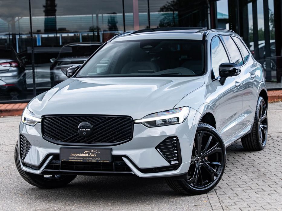 Volvo XC 60 Nardo*16.T-KM*BLACK-Ed*4x4*B5*High-LeD*ACC*Lane*HEAD-UP*Kamera360*BLiS
