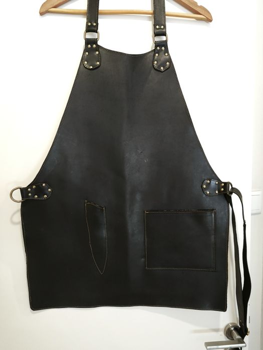 Avental em couro