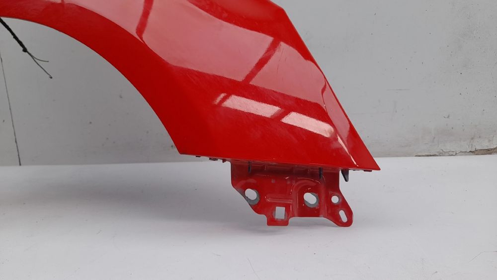 Guarda-lamas direito OPEL Corsa E