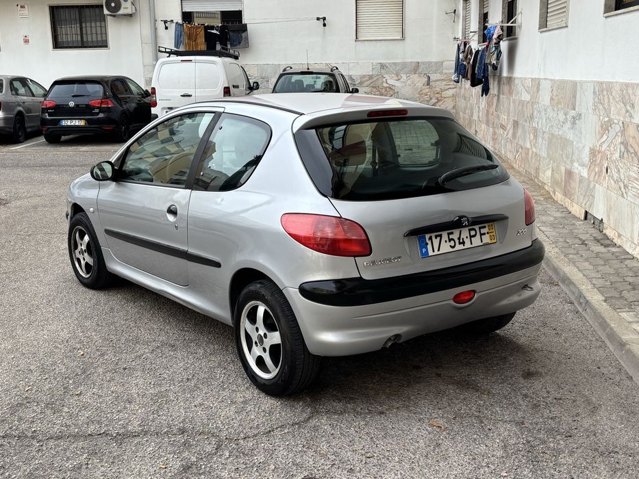 Peugeut 206 com 170mil kms foto 3