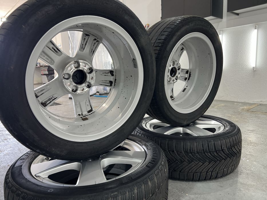 Vendo Conjunto de 4 Jantes Mercedes 17’  - Estilo Clássico