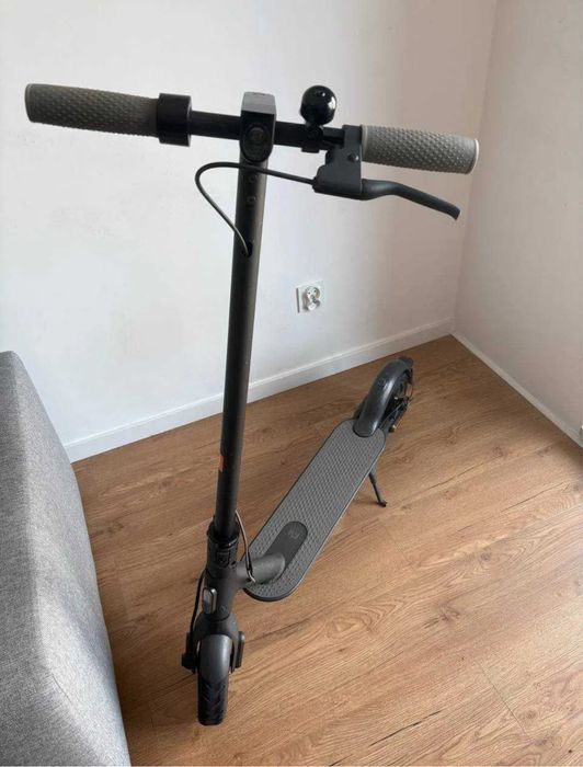 Електросамокат Xiaomi Mi Electric Scooter 1S
