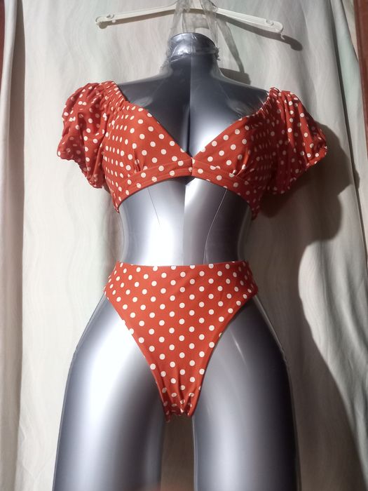 Bikinis e f banho