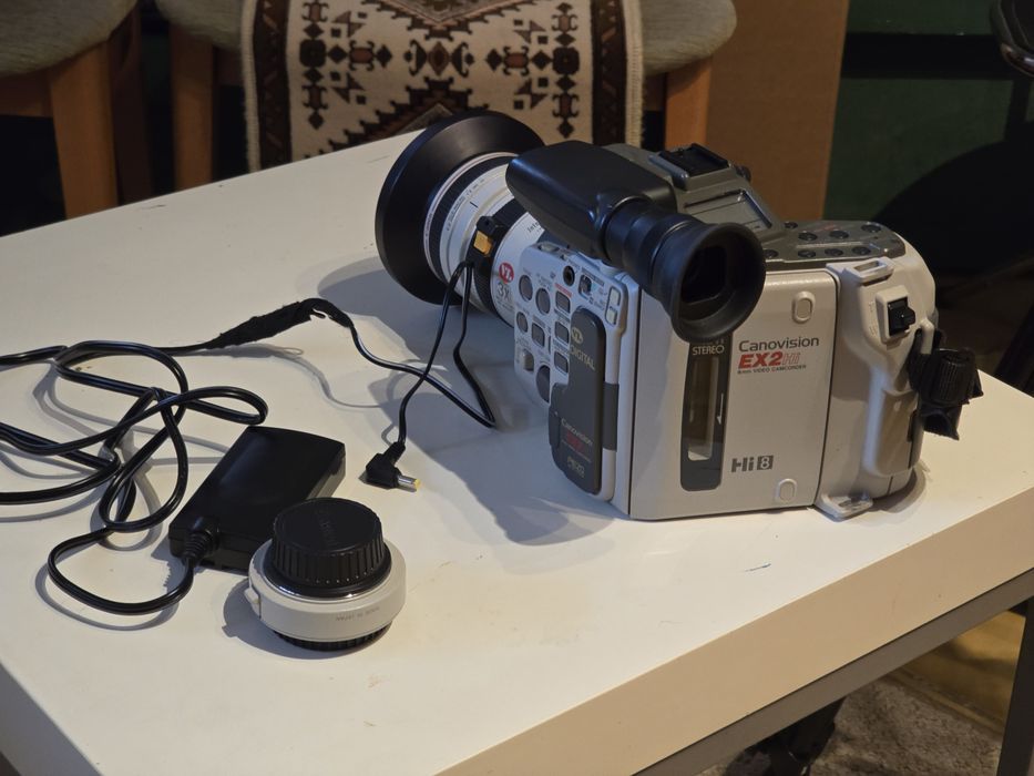 Kamera Canon EX2Hi + obiektywy