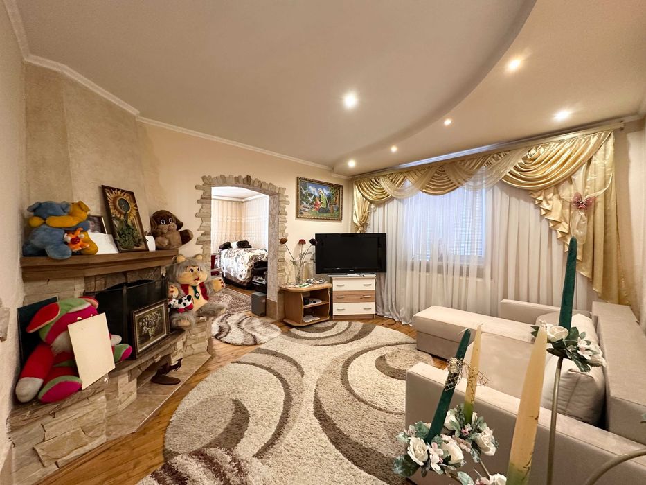 Готовий до проживання будинок в Тисмениці!