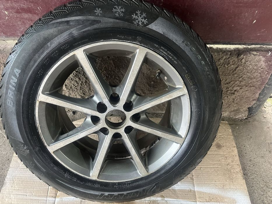 Продам диски  R15 универсальные