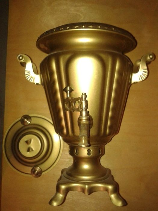 Samowar ozdobny rosyjski