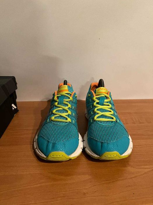 Кросівки Asics (40)