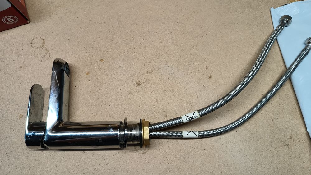 Bateria umywalkowa kran Deante Alpina