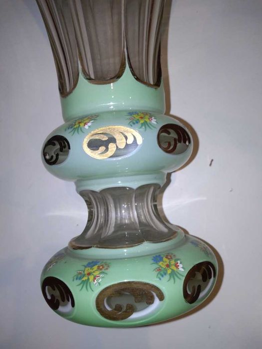 Jarra em vidro pintado floral, antiga