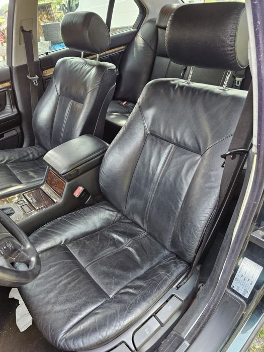 Wnętrze BMW e38 czarne skóry