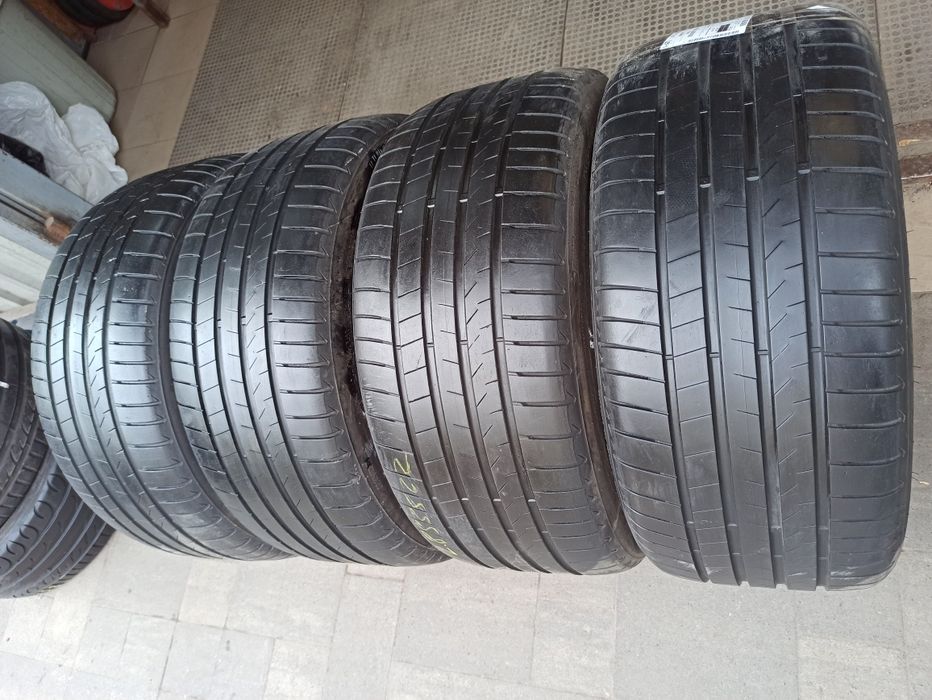 Летняя резина 285/35 R22 Bridgestone Turanza T005