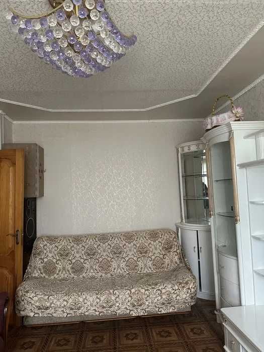 89957. Продається простора 2 кім квартира на Салтівці. 602м\р