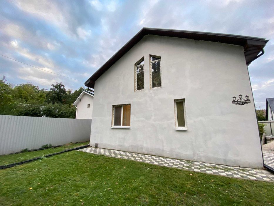 Будинок у Ворзелі 140 м², 8 соток, баня та укриття