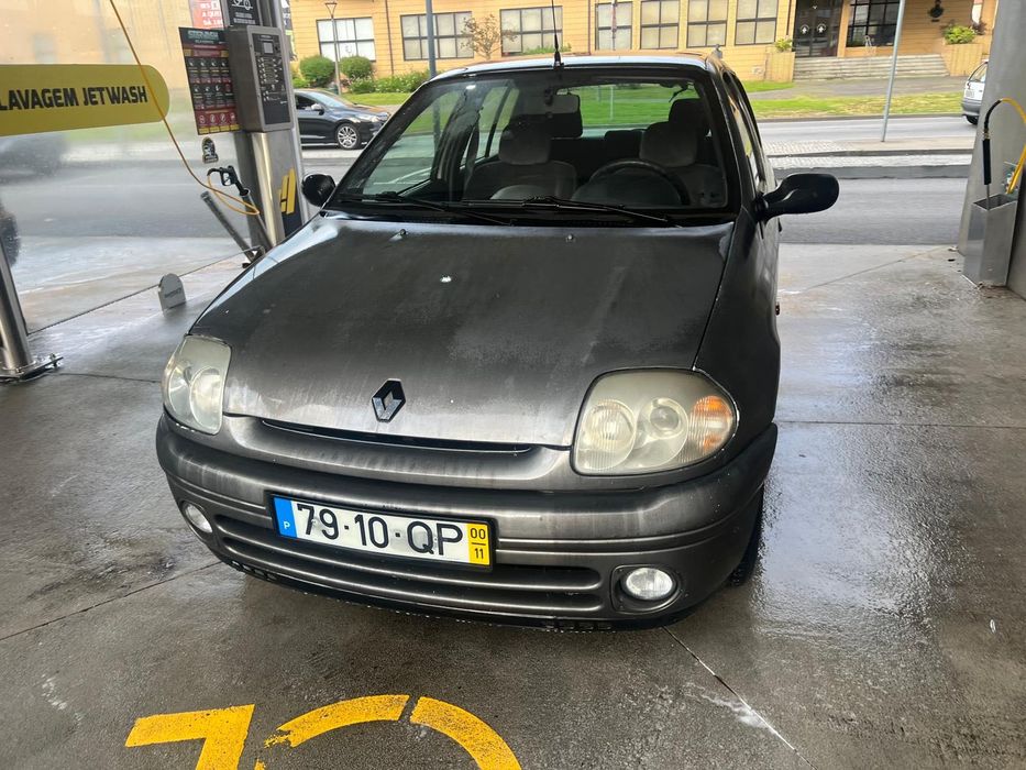 Renault Clio - Ano 2000 - Nacional foto 2