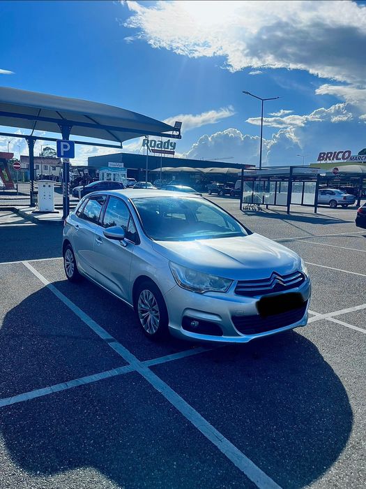 Cintroen C4 II Hatchback 1.4 VTi