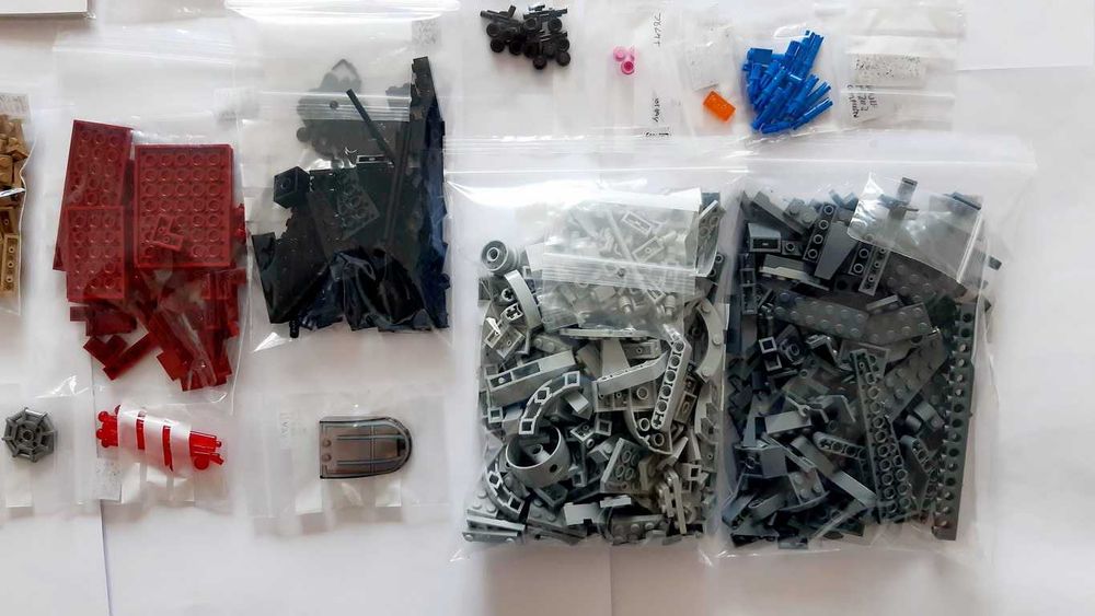 Lego Star Wars 75202 Defense of Crait em peças novas