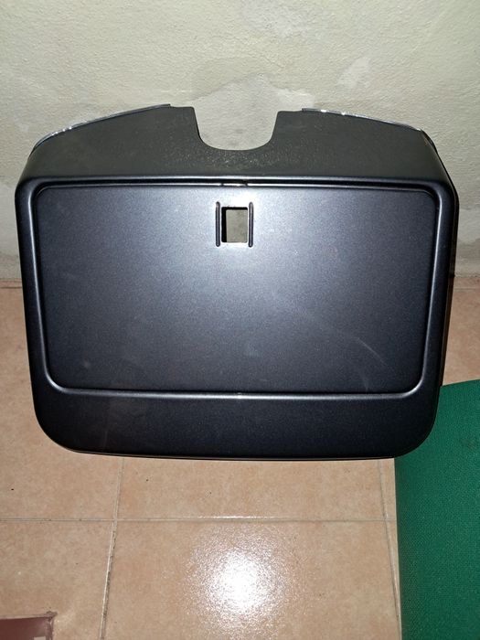 Porta Luvas Vespa PX125 de 2015
