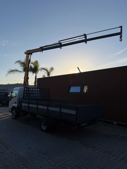 Carrinha toyota dyna com grua nova