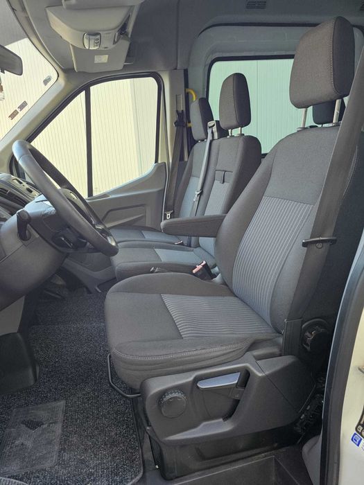 Ford Transit 9 lugares Longa