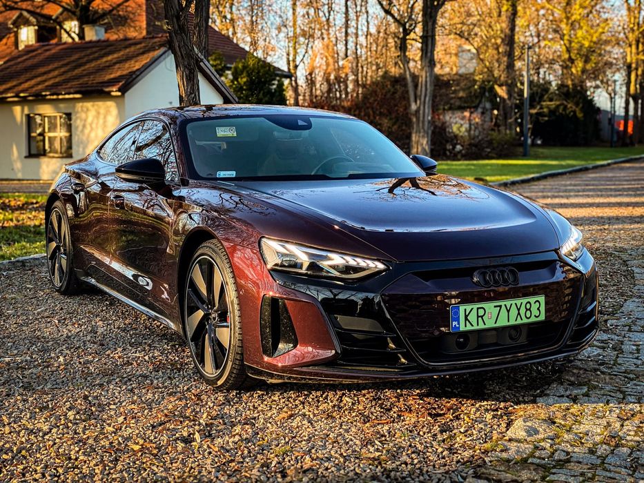 Audi e-tron GT Piękny E-tron GT w wersji Individual ( minimalny przebieg) FV 23%