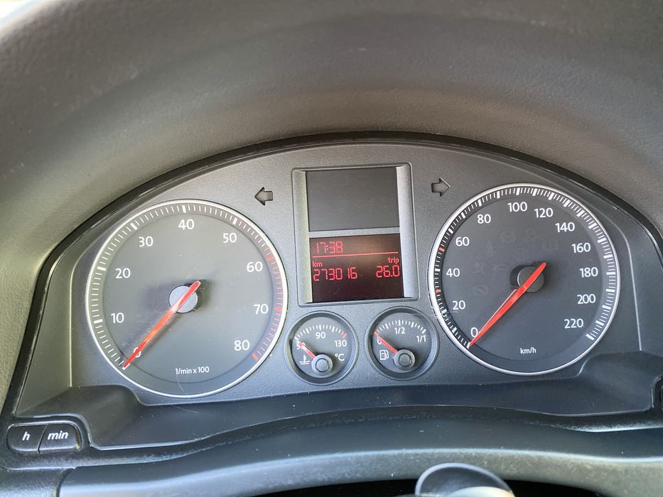 Volkswagen Golf Plus 2005 1.4 Мпі Бензин