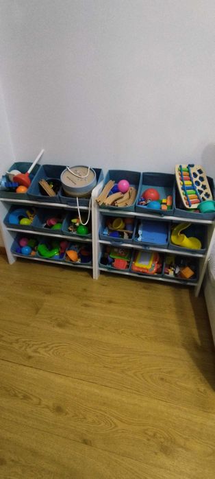 Estante para brinquedos