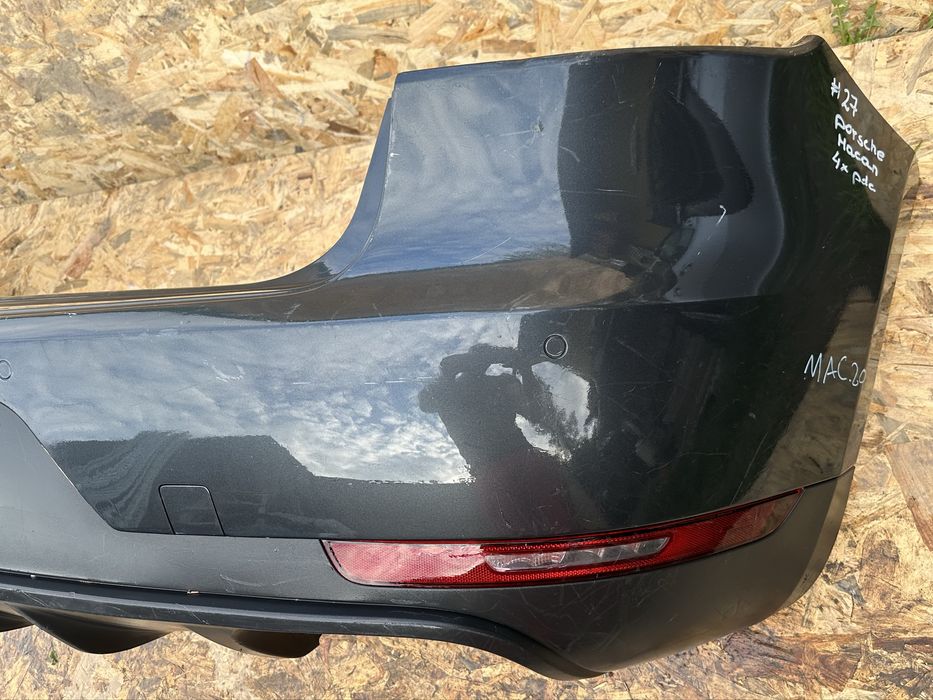 Porsche Macan zderzak tyl kompletny 4x pdc