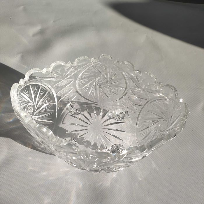 Kryształowa misa/owocarka na czterech nóżkach