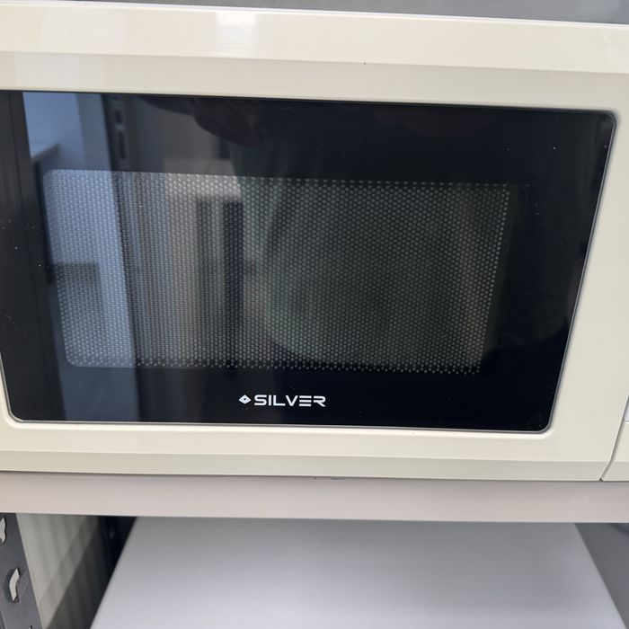 Microondas silver