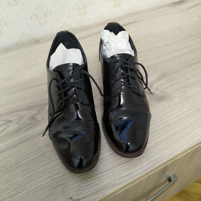 Туфлі натуральна шкіра 38 р