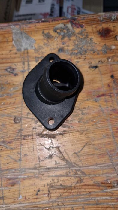 Obudowa termostatu plus Uszczelka VW, Skoda, Audi, Seat