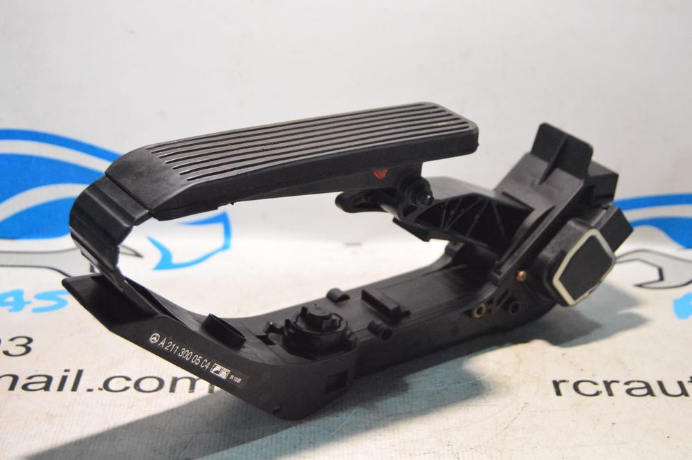 PEDAL PEDALEIRA ACELARADOR ELETRICO MERCEDES BENZ A2113000504